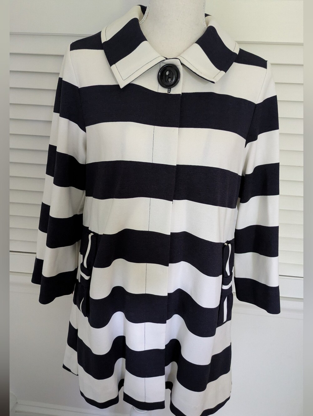 Sara Cambell Black And White Horizontal Striped Jacket, Sz S